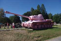 14. tankový den v Lešanech 2016 - tank IS-2