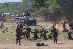 14. tankový den v Lešanech 2016 - bojová scéna