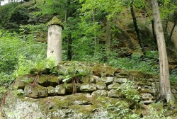 Kokořínsko - zmenšenina hradu Kokořín