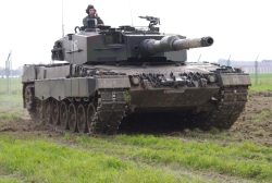 NATO days 2014 - ukázka tanku Leopard 2 s polskou osádkou
