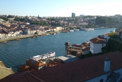 Portugalsko - Porto - výhled z mostu Dom Luís I